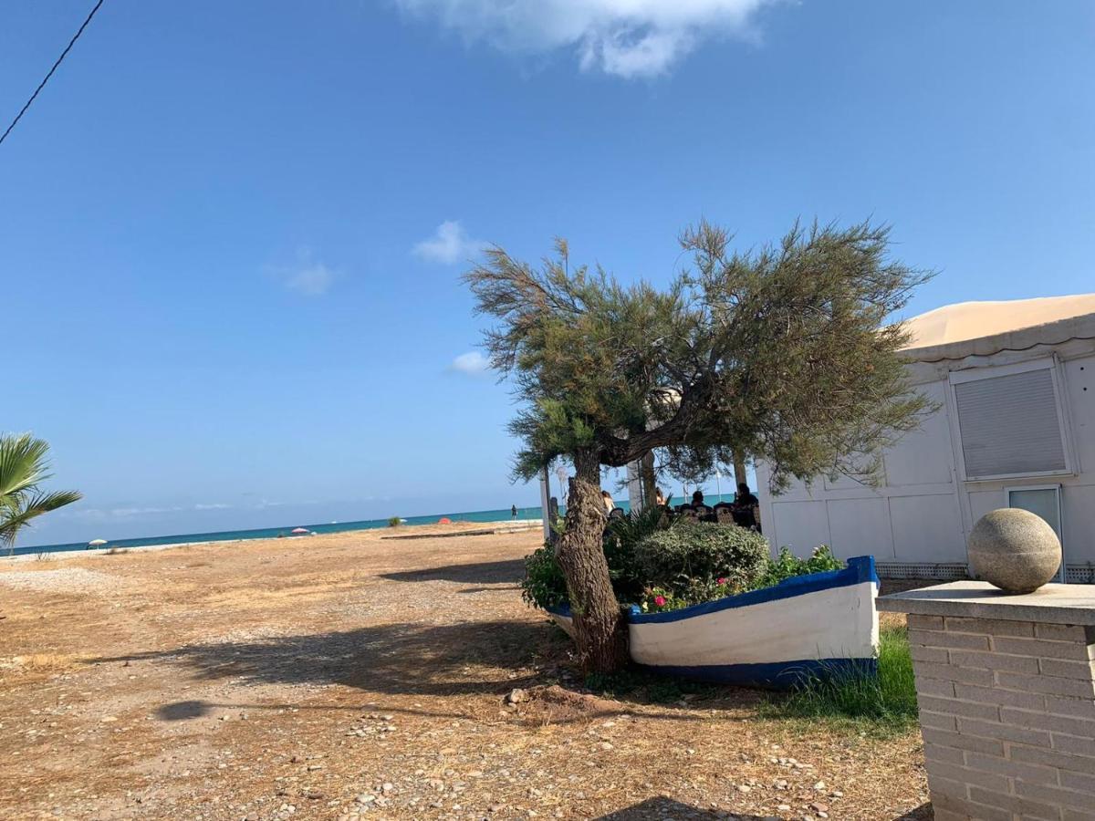 Beachfront Apartment With A Private Garden On The Ground Floor Moncófar Esterno foto
